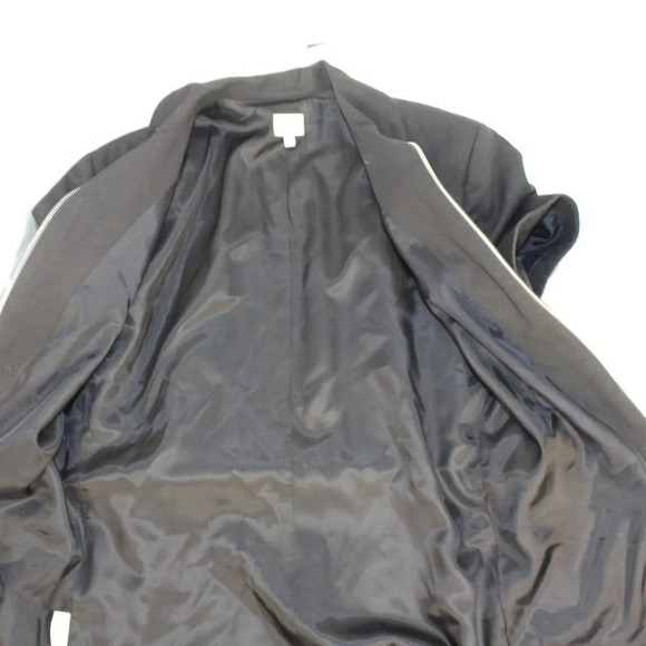 Neiman Marcus Top - Picture 9 of 9